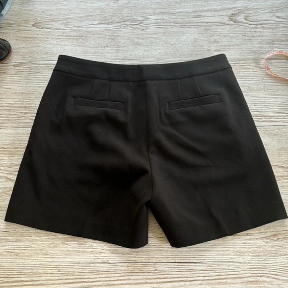 BANANA REPUBLIC High-Rise 5" Black Sailor Short Golden Buttons & Pockets 6 - Picture 5 of 8